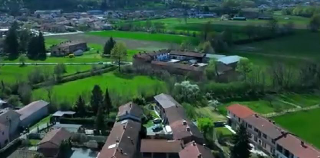 Operaio di 25 anni muore incastrato in un macchinario per il fieno